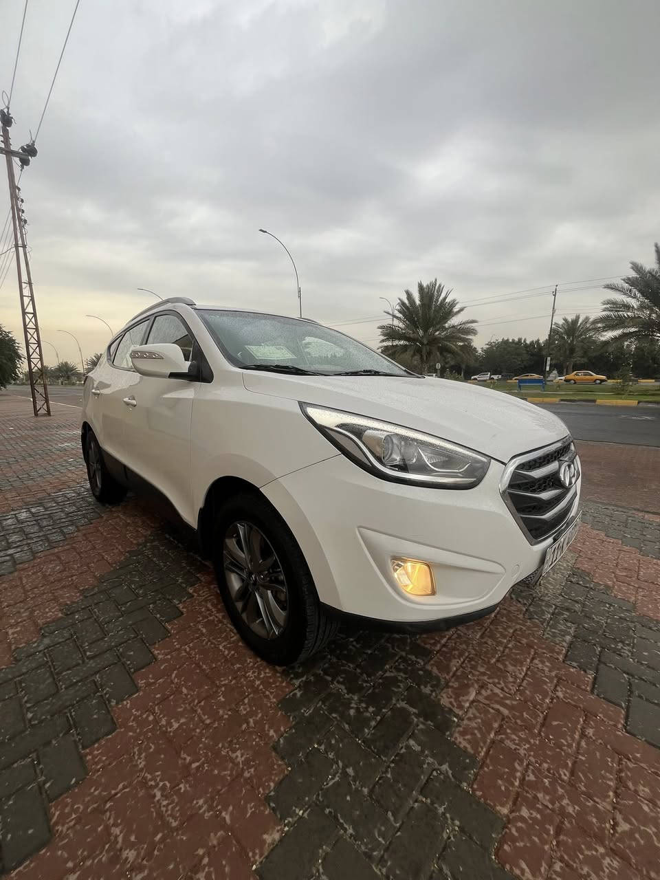 السلام عليكم
توسان 2015 رقم بغداد بأسمي سنويه و ارقام 2030 سياره مكفوله صبغ و تبديل و بارد سونار موضح بالصوره 

مكينه و كير ممفتوحات شرط مكينه 2000 

تحكم ستيرن ليد آمامي 

تبريد خلفي كاميرا 

السياره باب اول دبل آيرباك 

120 تدگ جرس بريك ABS 

ماشيه 120 

كم منظومة  لايت جديده السيارة من الشركه على آيدي والحداديه مالت الشركه 

الرقم *********** 

السعر 160 أتصل و ما إقصر وياك إن شاءالله
