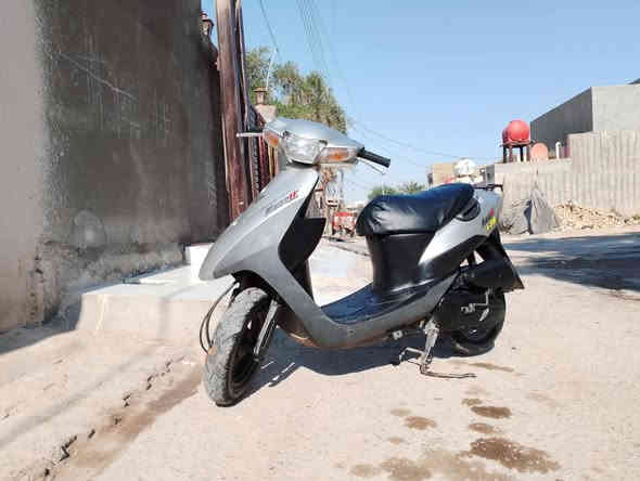 سلام عليكم دراجه ساسوكي خفاش للبيع دراجه رمبه كفاله عامه من برغي واحد لاستفسار***********
