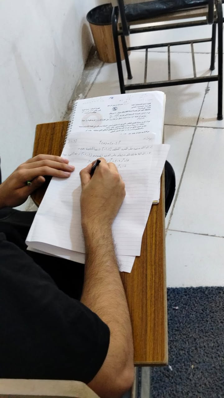 الامتحان المركزي لطلبة السادس الإعدادي الأبطال 📢
​في الفصل الثالث لمادة الرياضيات، وتحت إشراف الأستاذ المبدع الدكتور أحمد الخالدي..
​لأن التميز لا يأتي بالصدفة بل بالحرص والمتابعة المستمرة، خطوتكم الثابتة نحو تحقيق الدرجة الكاملة (100) في الامتحان الوزاري تبدأ من هنا. مع الدكتور أحمد الخالدي، الرياضيات تصبح أسهل والقمة دائماً مضمونة! ✨
​📍 العنوان: النجف / الحيرة - قرب بلدية الحيرة - مقابل المتنزه.
​📞 للإستفسار والاتصال:
*********** – ***********
