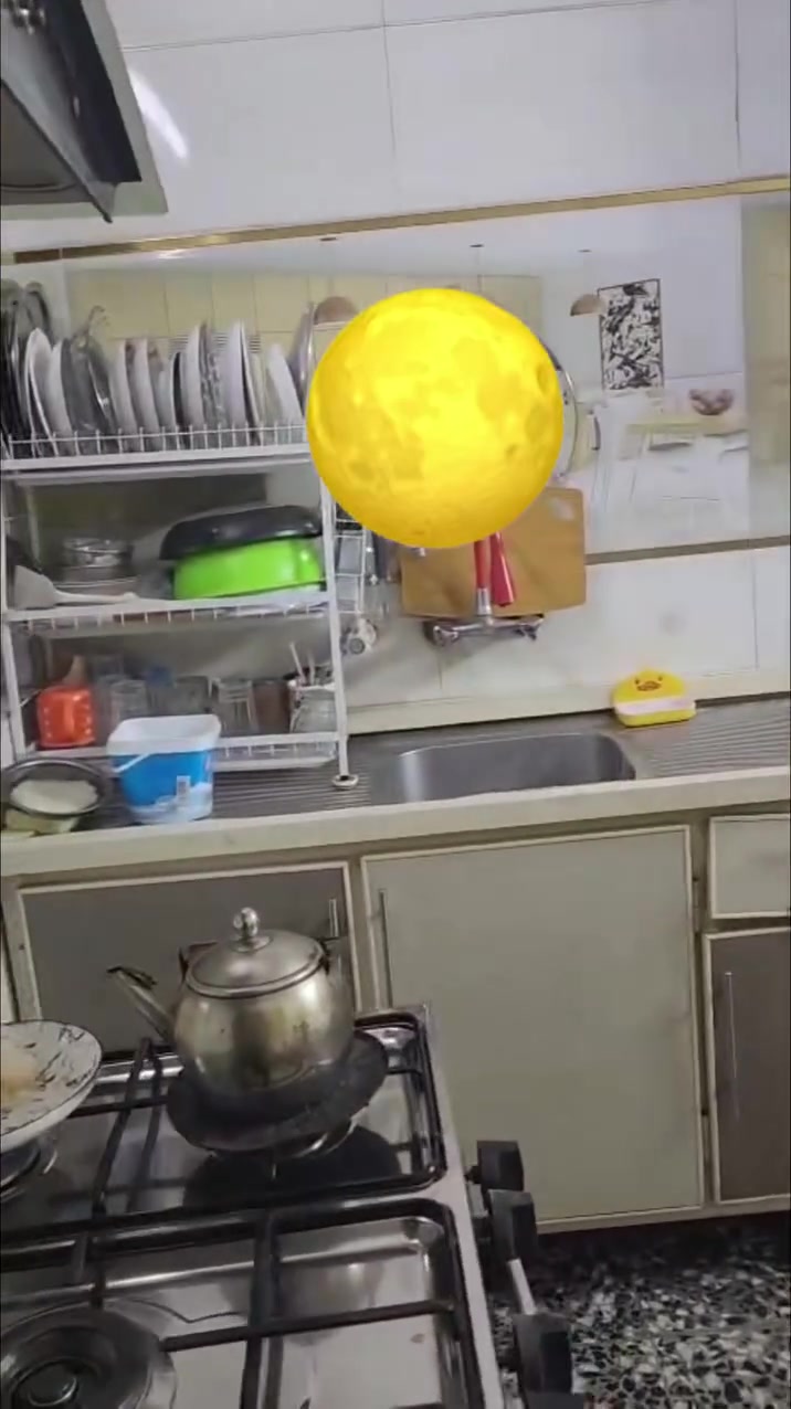 بيت 72 متر عكاده للبيع كلشي بي نظيف ومرمم حديث
جوه مطبخ واستقبال وغرفه وخدمات وفوك غرفتين وحده جبيره سويت والثانيه اصغر منها 
قطاع 7 صاير بداية الفرع على شارع الفلاح  للتواصل 
 ***********
