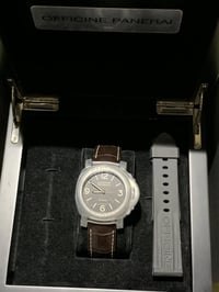 لومينور بانيراي • مستعمل كالجديد • ساعة يد