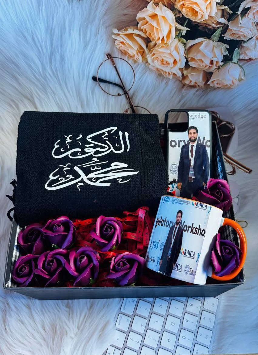 اجمل هدية 🎁تكدرين تقدميها 
الزوجج حبيبج خطيبج 
حته اذا كان اخوج او واللدج يستاهلون الحب منج والهدايا ❤
بوكس + ورد +مع سكارف+ طباعة الاسم الي تطلبي + كوب مع صورة الشخص الي تردي تهديلة هل بكج الثمين + كڤر جهاز حسب نوع الجهاز مع طباعة نفس الشيء 

يجي مثل الي دا شوفي بهل ترتيب وبهل جمال شرط فحص بوجود مندوب 💋👌🏻

وتكدرين دزيلنا قتباسات او اشعار نكتبلج على كارت


**إذا كنت صاحب هذا الإعلان وتريد حذفه لأي سبب، رجاءا أرسل رسالة إلى الدعم الفني**