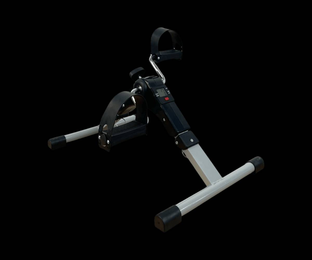 لربات المنزل الي ما يكدرون يتحركون

ولكبار السن لتنشيط الدورة الدموية وعلاج الام الركبة ومفاصل اليدين 🧓🏽👴🏼

و الملزمين بممارسة العلاج الطبيعي

وفرنالكم للتمرين 🔥🔥

دواسة تمرين صغيرة محمولة قابلة للطي

✨ شاشة عرض LCD‏

✨ تتميز لتمرين الساق والذراع تمرينا متخصصًا منخفض التأثير أثناء العلاج الطبيعي

✨ زيادة تدفق الدم أثناء الجلوس لفترة طويله

✨ توفر الدعم المفاصل الركبة وأسفل الساق والوركين

✨ تقلل من خطر المعاناة من آلام المفاصل

✨ تصميم الدواسات مقاوم للانزلاق

✨ يساعد في إنقاص الوزن.

✨ يحتوي شاشة لعرض عدد اللفات او الوقت والسعرات الي حرقتها

✨ يحتوي مستويات حركة لتحكم بقوة البدالات ازا بدنا الحركة تكون سلسة او نبذل جهد اقوى في الحركة
يله شمنتضر 