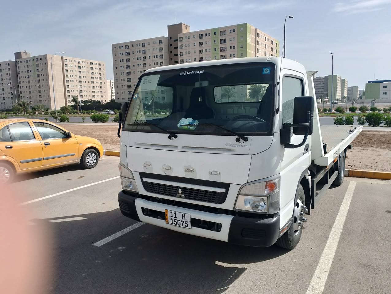 سلام عليكم كنتر سطحية موديل 2023ماشية 65الف مكفولة رايدهة 330ورقة مكانها بغداد ***********
