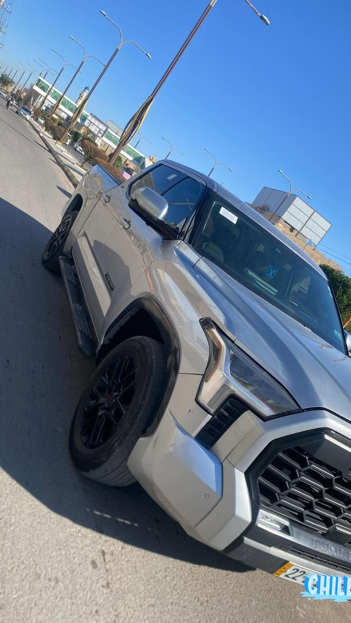 فقط بيع ..
2022 Toyota Tundra Platinum
تويوتا تندرا بلاتينيوم 2022
..
محرك I-FORCE V-6 سعة 3.4

مواصفات معروفة،،نظام تثبيت السرعة التكيفي
مقاعد تدفة تبريد
الدخول بدون مفتاح البصمه الذكية 
بدء التشغيل بدون مفتاح
نظام الملاحة
مرايا قابلة للطي كهربائيًا أندرويد أوتو® أبل كار بلاي®بلوتوث®
هوم لينك
راديو الأقمار الصناعية منفذ USB
فتحة سقف وصلة السحب
الكبح التلقائي في حالات الطوارئ كاميرا محيطية  مراقبة النقطة العمياء مصابيح أمامية LED
تحذير مغادرة المسار
مساحات استشعار المطر
تنبيه حركة المرور الخلفية مقاعد جلدية مقعد الذاكر
رقم هاتف ***********
السعر ٣٦٠ وبيه مجال 
حادث بنيد 
رقم اربيل بسمي
