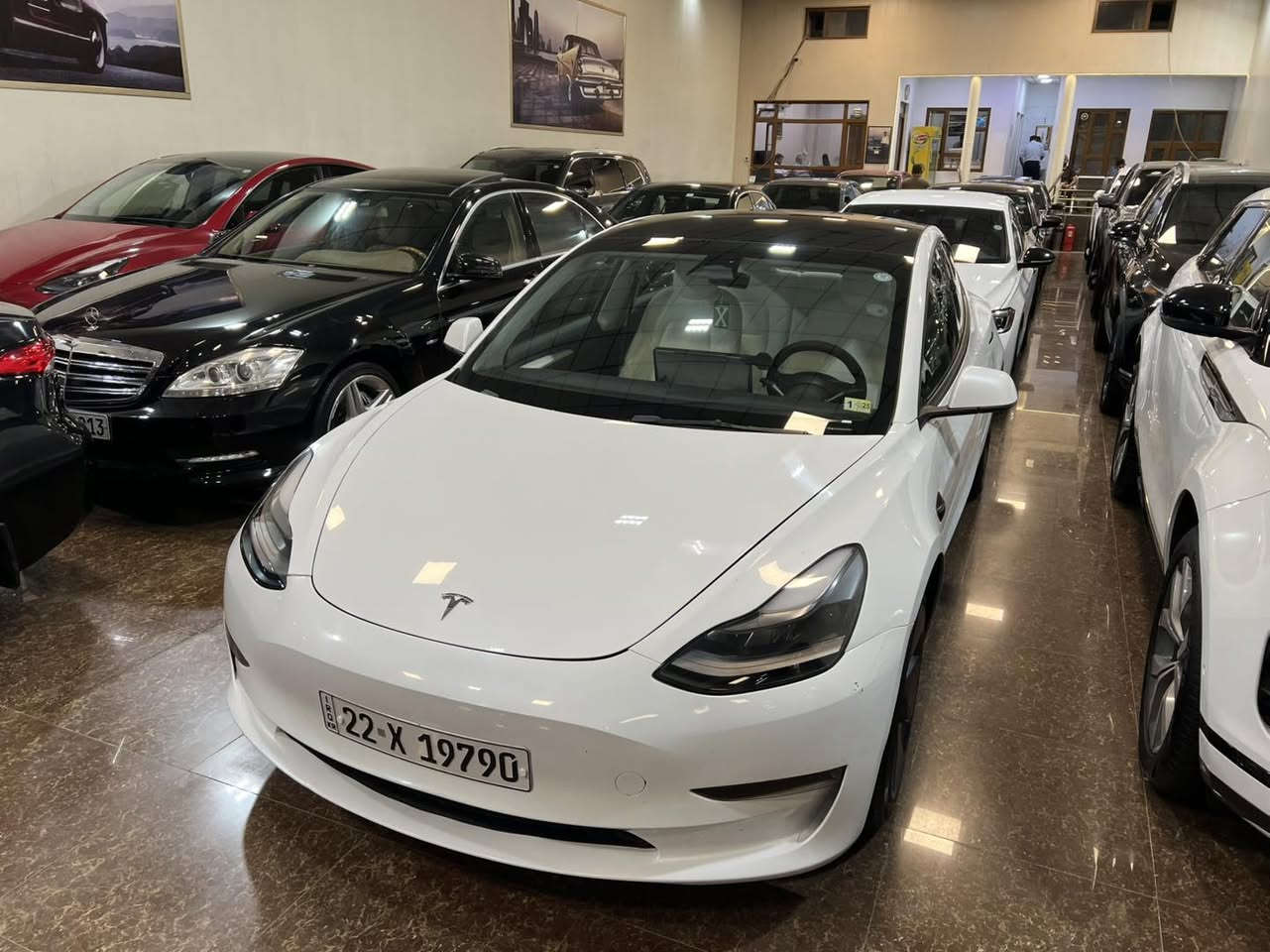 TESLA MODEL 3

موديل: 2023
وارد: امريكي
رؤيشتن: 70,000كم
نرخ: 17,000$
مؤبايل📞: ***********
***********
ناونيشان:هةولير _معرض هاشم للسيارات 
شةقامي ١٠٠م بةرامبةر دائيرةي گمرگ سيارات

‏HASHM_FOR_CARS___هاشم للسيارات 

موديل: 2023
وارد: امريكي
ماشي: 70,000كم
السعر: 17,000$
تلفون📞: ***********
***********
العنوان:اربيل _معرض هاشم للسيارات 
شارع ١٠٠م مقابل دائرة كمرك سيارات 

‏HASHM_FOR_CARS___هاشم للسيارات
