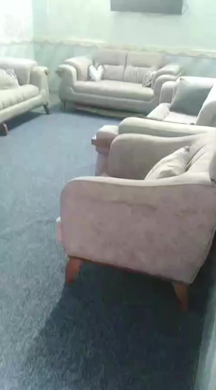 تخم. للبيع.  نظافة. مثل الفيديو. ***********
الناصرية. شارع السبيس. نهايتة. 
مكلف بالنشر.
