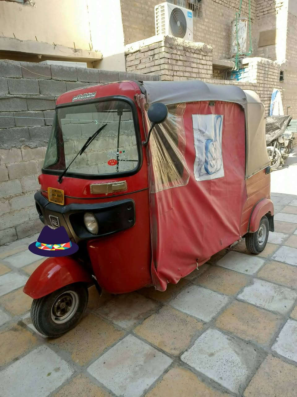 يالله السلام عليكم تكتك ٢٠١٨ نضيفه جدآ سنويه ورقم محرك نضيف جدا ..... فقط بيهه خياس جاملخ وشغلات بسيطه السعر (٥) وبيهه مجال للطيبين اليريد يتصل ما متواجد على الفيس/ ***********
