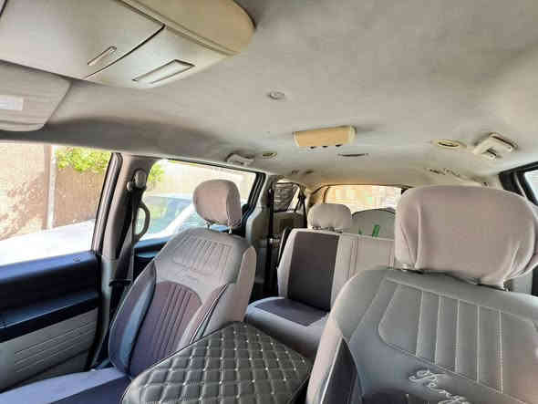 السلام عليكم دوج كرفان 2008 رقم بغداد  تحويل مباشر  السياره نضيفه جدن بدون حادث فقط باب السائق ولسلايت مرشوشات كلير فقط 
مكينه جديد
كير  جديد
صدر امامي خلفي نضيف
مشط استيرن جديد
تخم تاير نضيف
منضومت تبريد امبدلهه جديده 3 قطع
داخل السياره كلش نضيف على البلاد
رقم *********** 
بي واتساب
