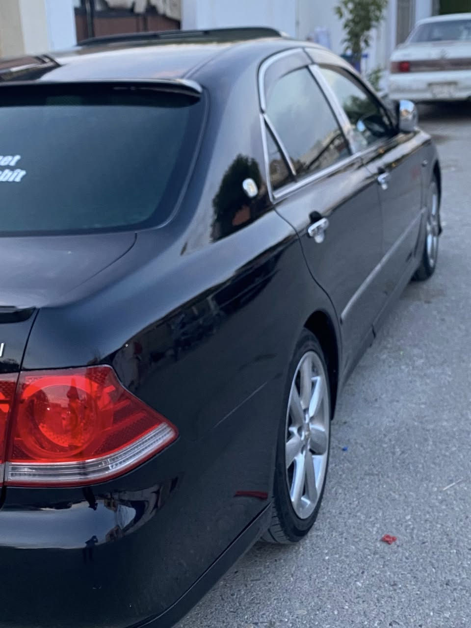 ساخ 2007جلدو هيته ر دوو پە لە بویاخی هە ییە یە ک دینار مە سرە فی نییە گیرو مە کینە  و تە بریت بە شە رت سعري 76گە لاو مە جال ئە دمین ❤️***********
