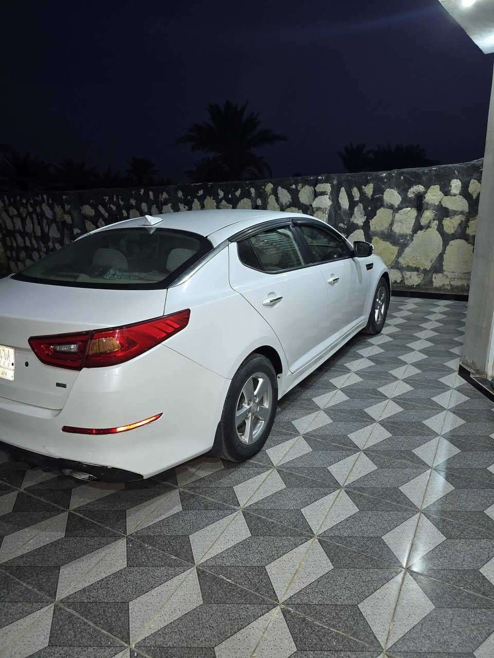 السلام عليكم
اوبتما 2014للبيع وارد امريكي حادث بصيط جدآ 
فول موصفات ماعدا البني راما 
كشنات كهربائي

تبريد +تدفئه في الكشنات
تبريد قطعتين
تحكم استرين
مانع انزلاق 
تخم تاير
محرك كفاله عامه
كير كفاله عامه
رقم بابل 

الاتصال ***********
