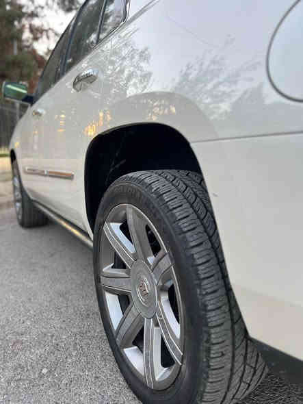 كاديلاك /  Cadillac 
موديل/  ٢٠١٥ خليجي 

كلين ، بدون صبغ 
عندة pdr  

بدون دواخل ، بدون ايرباك 

محرك ( ٦.٢ و v.8 ) 

رقم أربيل سنوية جديد 

١٣٠ ألف كم ماشي 

مواصفات فول حتى الدوسة كهربائي  
Platinum 

سعر/( $ ٣٢٠٠٠ )

کادیلاک / Cadilack 
مۆدێل / 2015 خلیجی 

کلین ، بێ سبووغ 
چەند جێگایک pdr 
بێ ژوورێ ، بێ ئێڕباگ 

مەکینە{ V8  ، 6,2 } 
ڕەقەم هەولێر سەنەوی نوێ 
ڕۆیشتن ( 130,000 km )

مواسفات platinum فوول
هەتا دۆسەش کارەبایی 

نـــــــرخ ( 32000 $ )

WhatsApp 
*********** أربيل
