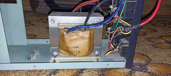 سلام عليكم ورحمه الله وبركاته اخوان عندي يوبي اس للبيع نوعيت مكسمه 1500AM بدون بطاريات شغال سعره  25الف   رقمي ***********
