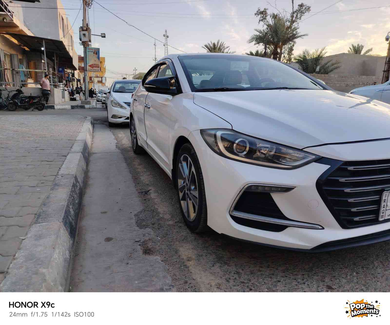 سلام عليكم النترا 2018 سوبر فول مواصفات عده البصمه 
كفاله عامه 
تبريد تدفئه شرط محرك كير شرط مكانها خالديه 
***********
