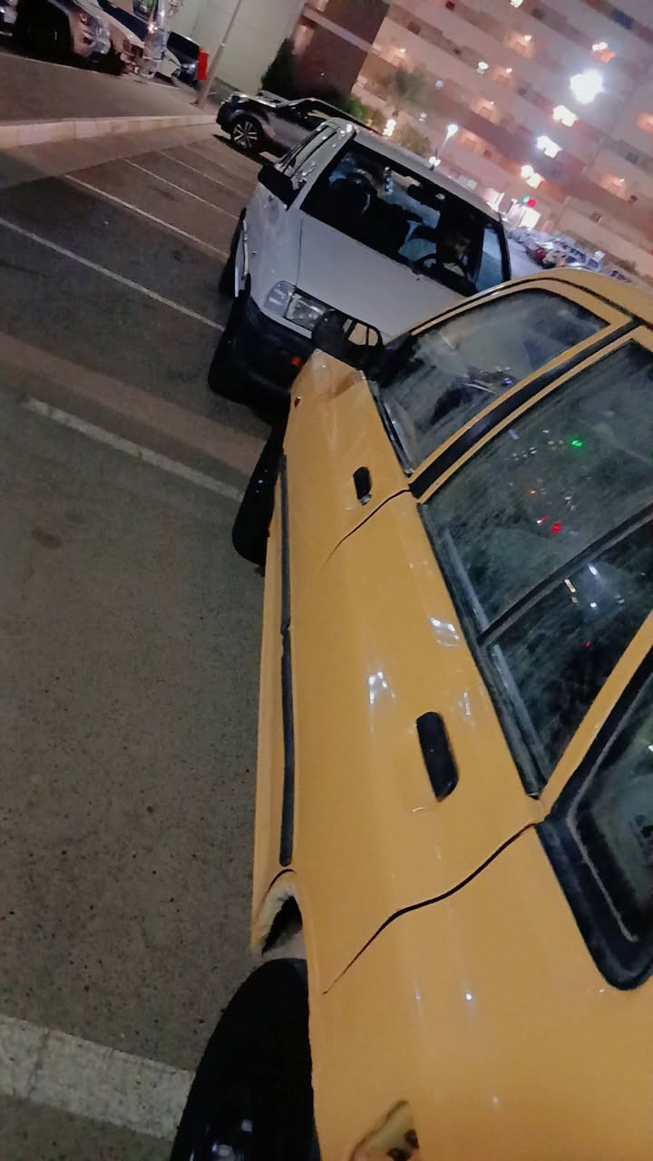 السلام عليكم سايبه البيع موديل 12
السياره مكفوله رقم بغداد مكينه كير مكفولات صدر جديد مشط جديد دبلات جدد تخم تاير جددد.  السعر 33وبيه مجال الشراي
مكاني بغداد قرب مجمع بسمايه ***********
