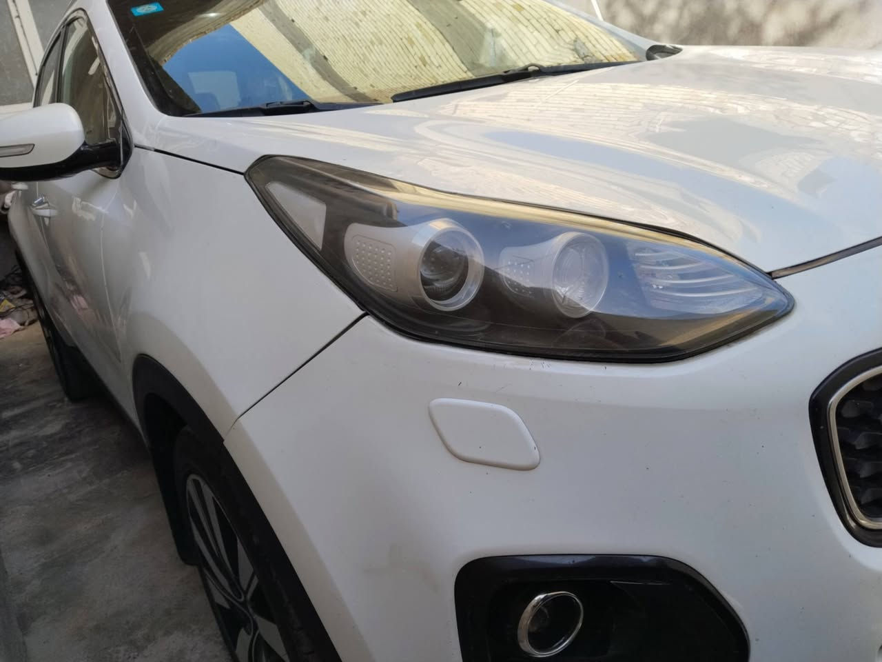 السلام عليكم سبورتج 2019 رقم بغداد جديد بسمي للبيع سياره خليجيه بنيدها طاير راجع بارد وبيها وجاملغ خلفي صبغ وباب وبخات مكانات صبغ سياره عارظها 150مكاني بابل***********
