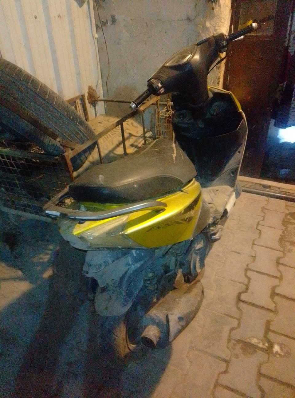 دراجة ماكس صيني دراجه جديده دراجه كلها كفاله دراجه بس سلف عطلان الدشلي والهندر عطلان والباقي كلها شغال للبيع 200وبيها مجال


**إذا كنت صاحب هذا الإعلان وتريد حذفه لأي سبب، رجاءا أرسل رسالة إلى الدعم الفني**