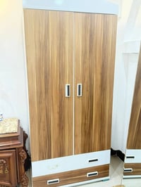 للبيع • غرف نوم • مراسلة صفحة