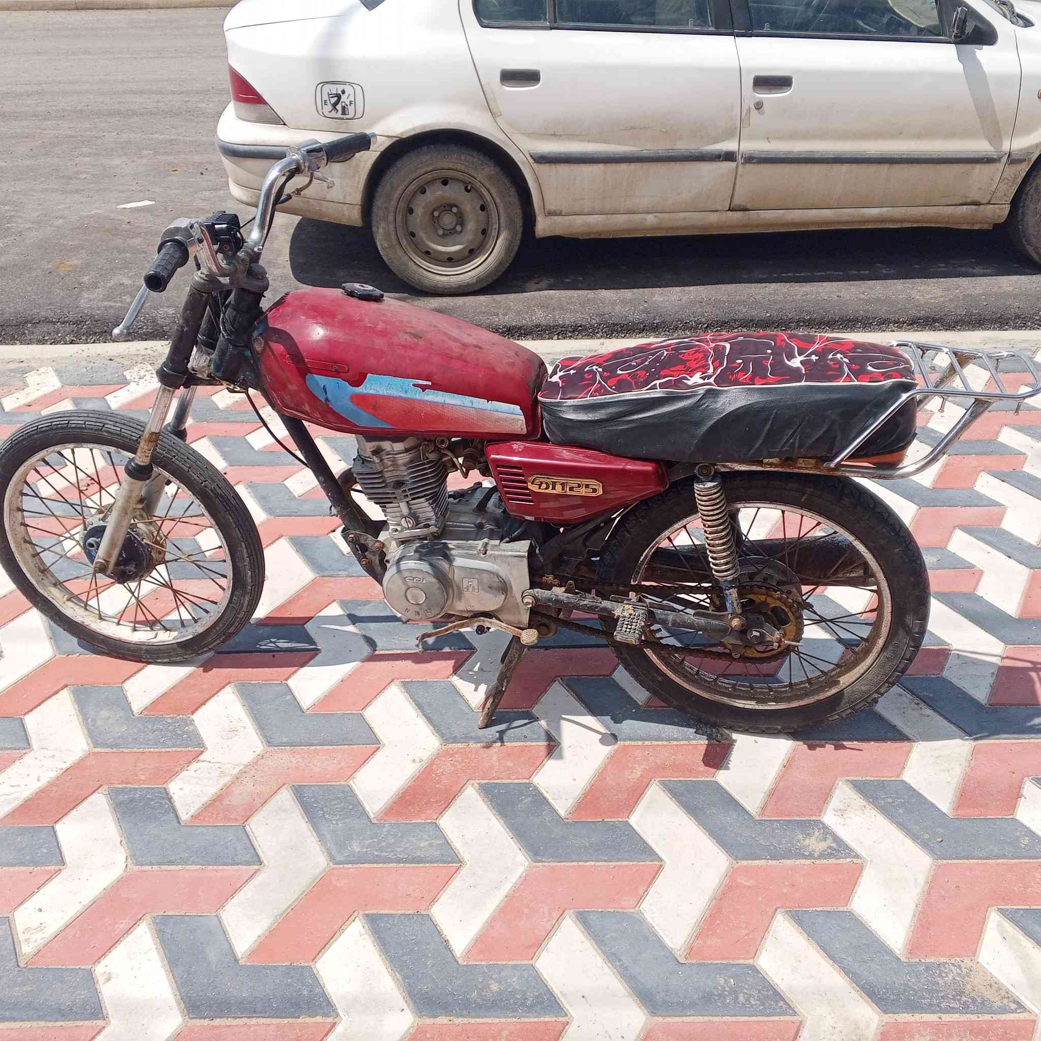 للبيع ايراني
بدون اوراق 
مكفوله عشاير 
دراجه مال شغل لا دخن ولا تنقص 
دراجه انضف من صوره 
سعرها ب300 وبيها مجال 
مكاني زيوت 
ستفسار خاص


**إذا كنت صاحب هذا الإعلان وتريد حذفه لأي سبب، رجاءا أرسل رسالة إلى الدعم الفني**