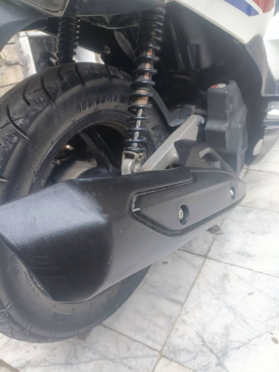 السلام عليكم/
دراجه بي سي اكس جيل الأول خمسينيات  دراجه نضيفه بشكل شلعه ومعدل تخبل بحيله دراجه
 (مكينه ابلادي ما مدود عليه درنفيس المكينه مكفوله )دراجه مال جناي تخبل حساس ازدحام شغال  دراجه كامله مكمله الياخذهة ميتعب  كفاله دراجه  التواصل /واتساب***********
او فيس
العنوان بغداد العبيدي1450
