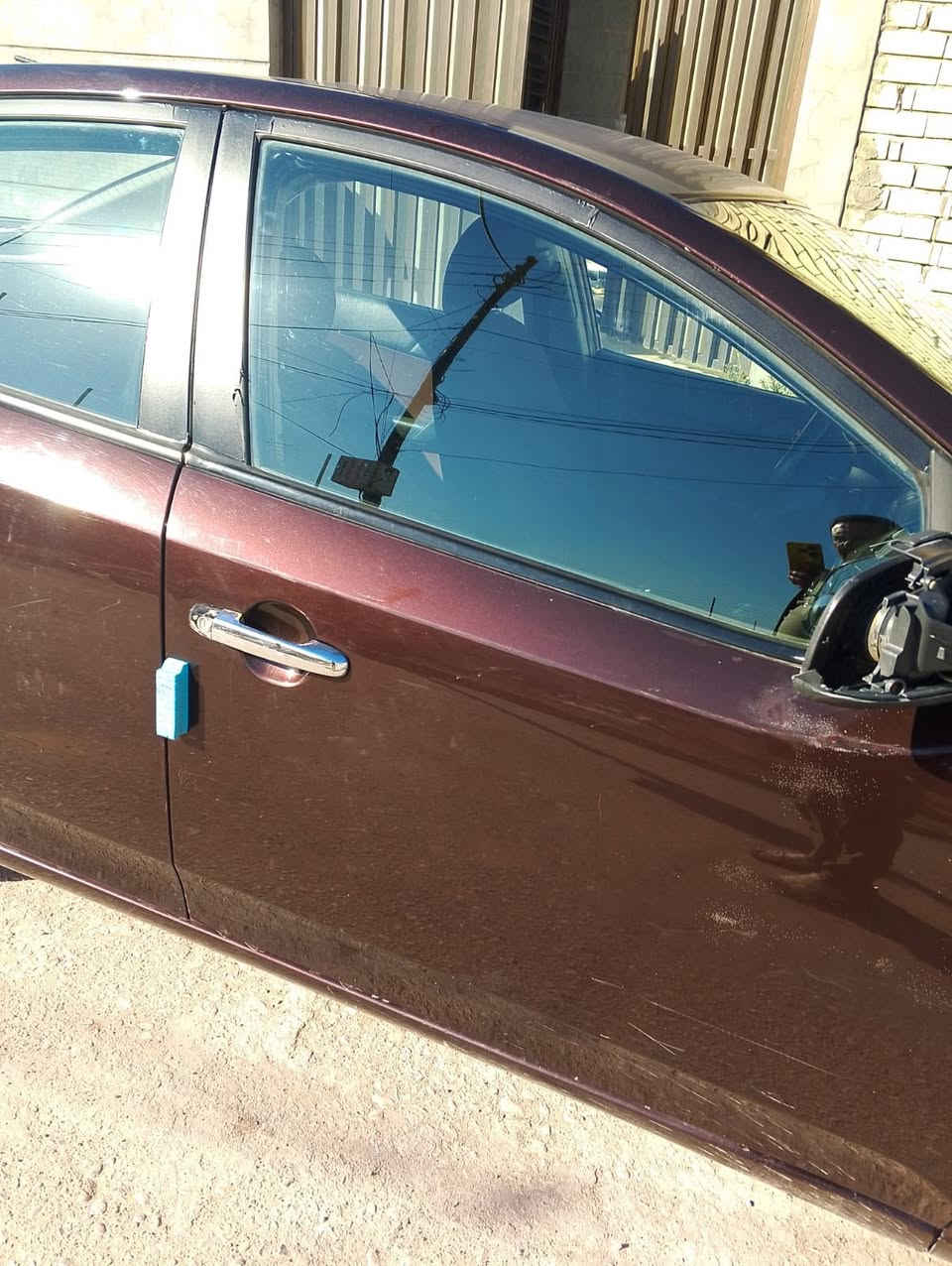 السلام عليكم
سيراتو للبيع موديل 2011
السياره خليجيه 
رقم سليمانيه جديد
السنوية بأسمي نافذه 
تبريد خير من الله 
صدر جديد زوج تايرات امامي جديد
القماره جارده بس يرادلها صبغ 
السياره بيها قطعتين صبغ 
تريد سونار ماكو مشكله
وشخوط بالباب خفيفات ميبينن
والباقي كفاله السعر ٩٣ وبيها مجال 
المكان بغداد سلمان باك المدائن
***********للأستفسار
