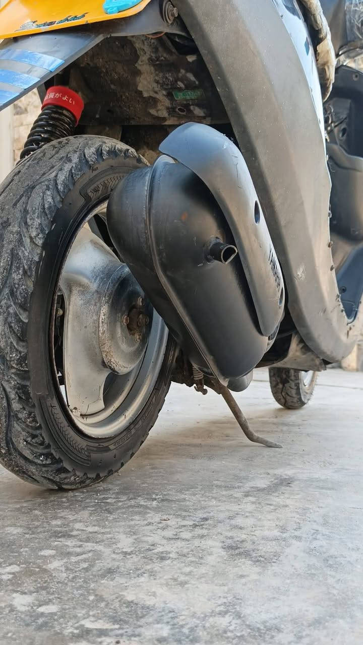 سلام عليكم دراجه للبيع بطه نضيفه نكره مكينه كهربائات وشلعه خير من الله السعر 250 ويبها مجال رقمي ***********
