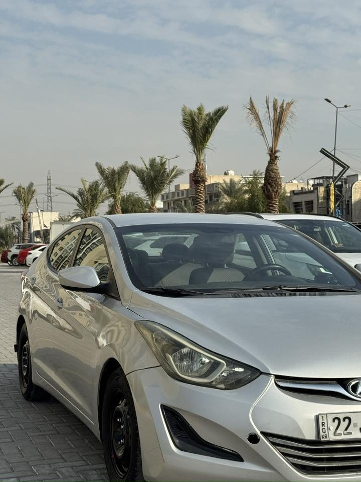 السلام عليكم النتره ٢٠١٦ وارد امريكي مكينه ١٨٠٠ دوش محرك بلادي ما مفتوح  
السياره حادثهه البنيد فقط بدون ايرباك و بدون دواخل و صور الحادث موجوده. البنيد مصبوغ  و الجاملغات مباوك رقم اربيل دولي باسمي سنويه و هزه جديده و السياره جاهزه بدون نواقص السعر.113       ورقمي***********
مكاني حي الجهاد.الضباط
