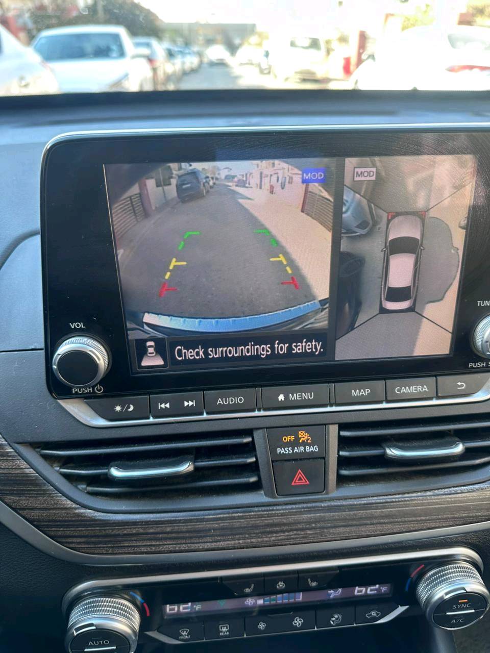 Nissan Altima 2022 Platinum 

مواصفاتها فول اخر شي بالالتيما

سقف سلايد 
كشن هيتر 
استيرن هيتر 
كشنات كهربائي 
كشنات جلد
كشن خزن ميموري 
رادارات جانبية و امامية و خليفة 
قيادة ذاتية 
٥ كاميرات 
٣٦٠ درجة كاميرا 
مراية الجانبية هيتر و اشارة بيها 
مراية الداخلية تعتيم بالليل 
مراية الجانبية تنزل ويه البك R
تبريد خلفي 
نظام خرائط بلادية 🌏
نظام السماعات  Bose 🎼🎼🎙️
نظام فور ويل السيارة 

 
حادثها 
جاملخ و بونيت بدون شواصي 
ايرباك بس سايق طاك و راجع بلادي 

هذا رقم الشاصي 1N4BL4FW5NN398969
 
السيارة ماشية ٦٧ الف ميل 

السعر:151$

***********