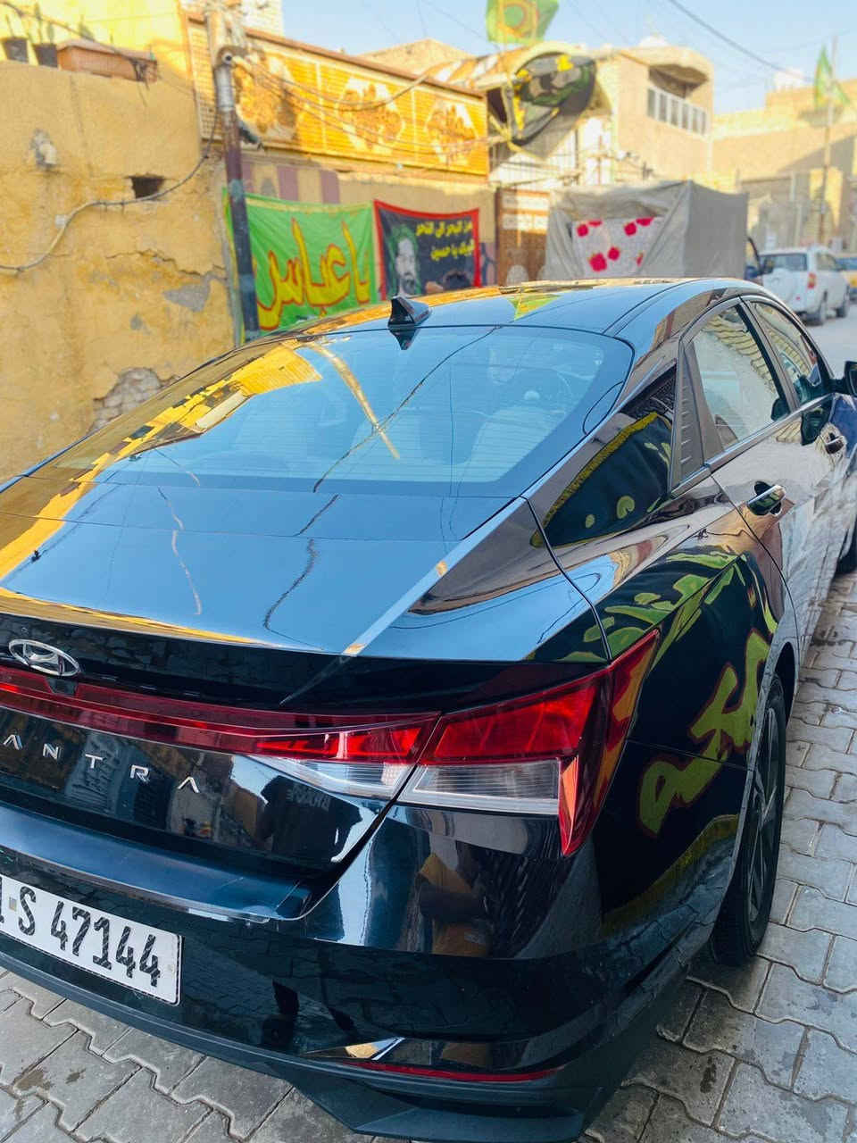 السلام عليكم لبيع انتره موديل 2023 حادثه بجم طاك ايرباك السيترن فقط سياره فول عده الفتحه كشنات جلد الرادرات بصمه تشغيل عن بعد السعر 157 رقم الهاتف ***********
