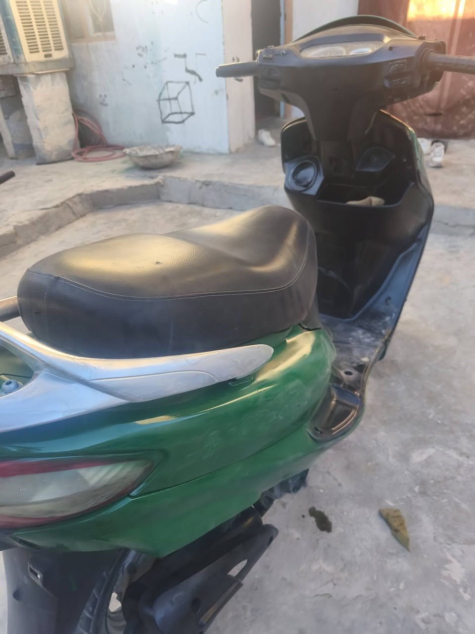 للبيع دراجه وشغاله ولاتنقيص ولا دخات عنواني نجف خان النص***********
