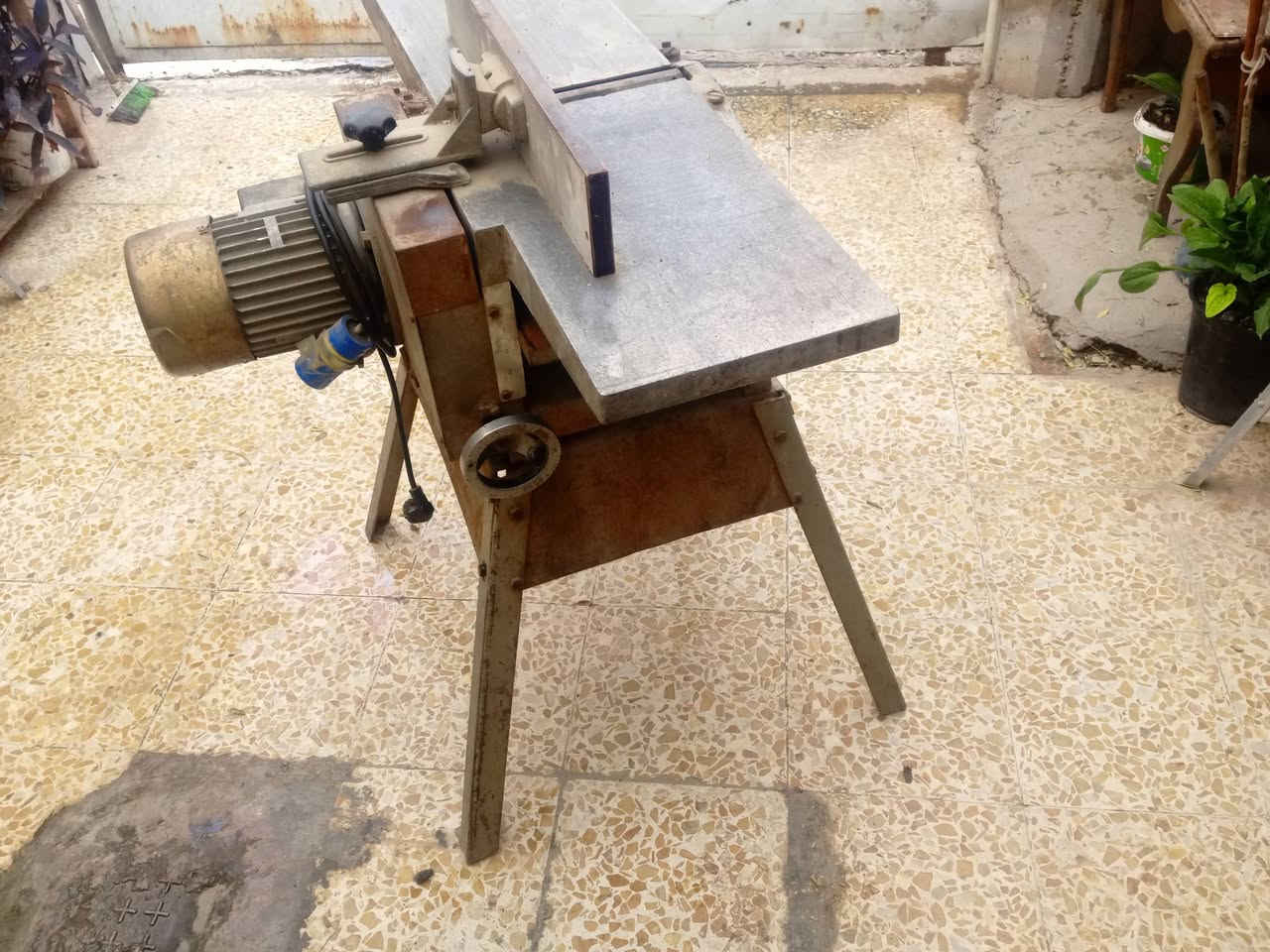 رندة نمساوي شغال نظيف للبيع
المكان كركوك  الرقم ***********

