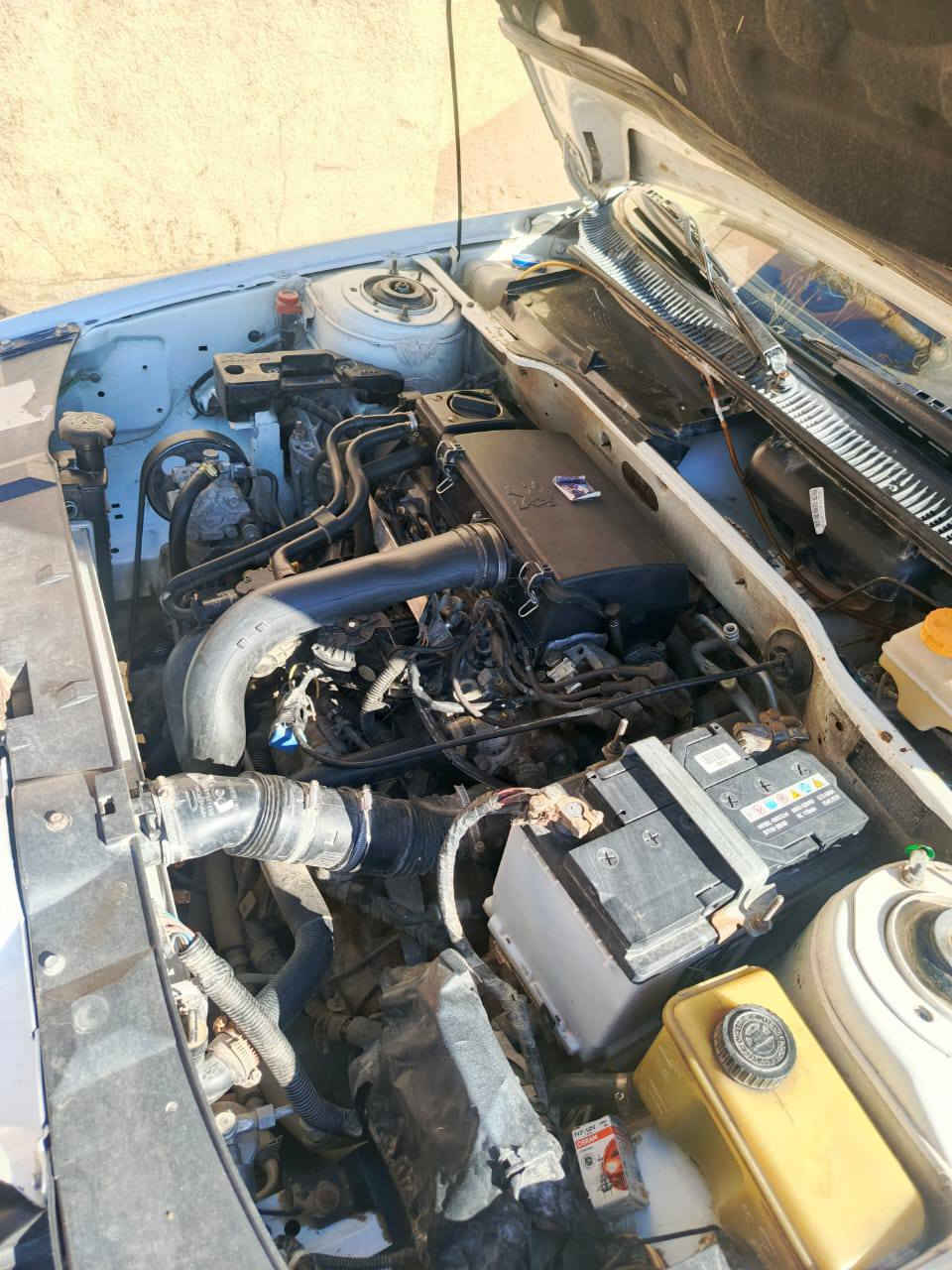 السلام عليكم
بيجو بارص  2015 بيهه بنيد صبغ جمليه اثر زنجر مال فيبيونه وبيهه بارد بل باب الخلفي بصيط كير ومحرك جداد تخم تاير جديد راقم نكلزي نجف بسمي سيار جهاز مال جناي
سعر60وبيهه مجال 
 *********** مكاني الديوانية  قضاء الشنافيه
