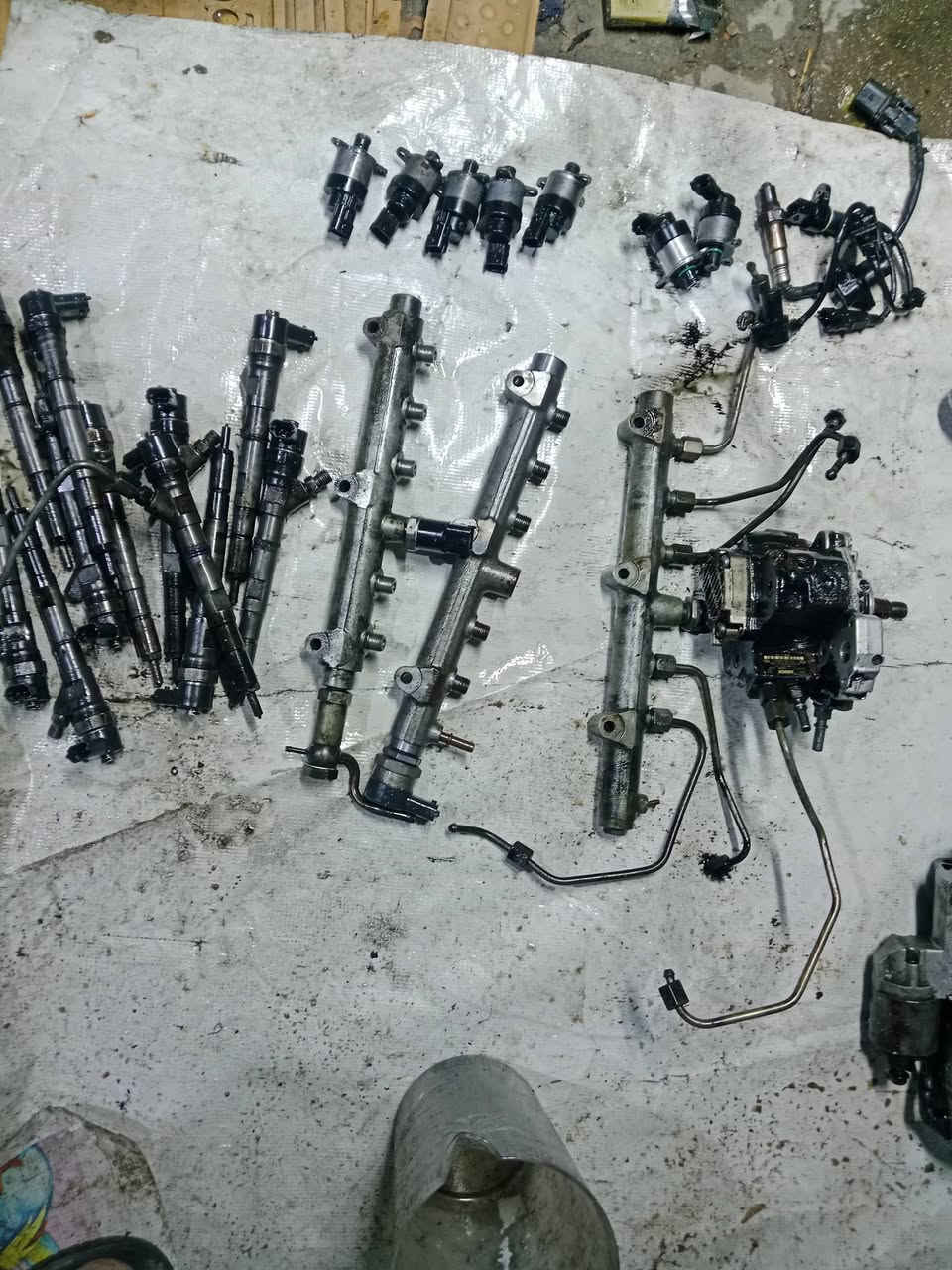 السلام عليكم اغراض للبيع 
***********
