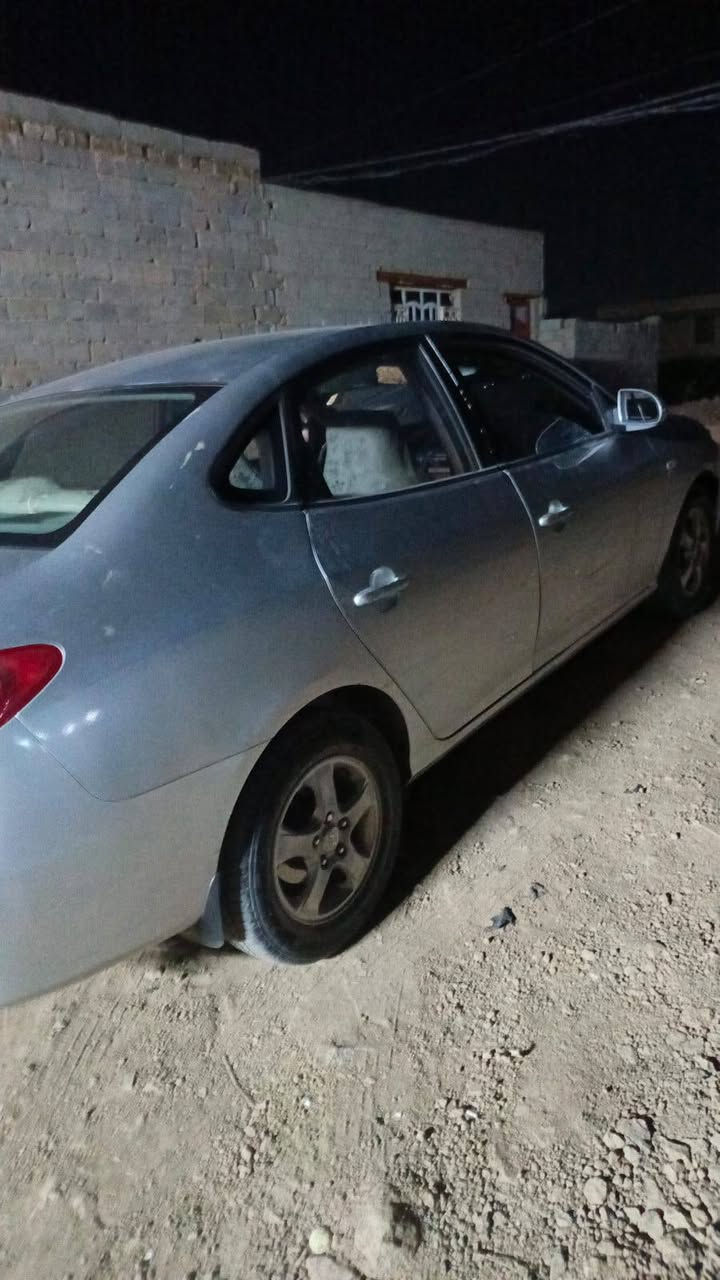 السلام عليكم النترا مديل 9 ادوات كصه جنطه متوم ارقام وسنويه 
جاهزه من مكينه كير حداديه تخم تاير تبريد عوزه بس غاز شرط 
دواخل جيس كهربائيات كلها شغاله باتري جديد مكاني ذي قار الشطره 
السعر 36وببها مجال الاستفسار اتصل على ***********

