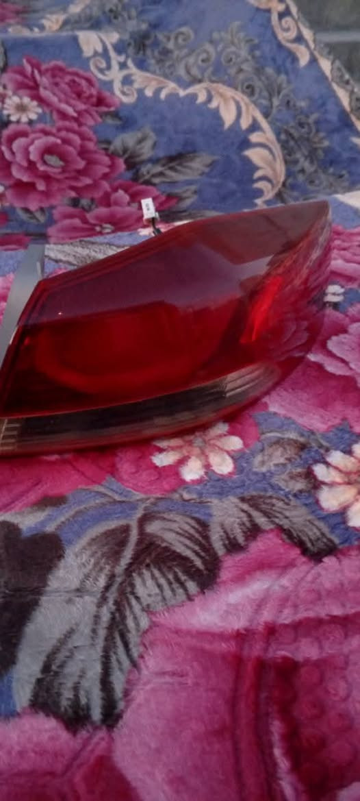 سلام عليكم للبيع بك لايت النترا يرهم 2017 و2018 جها النفر جديد مابي كلشي شغال شرط لاشخوط ومابي اي كسر او فطر مكاني موصل للستفسار ***********
