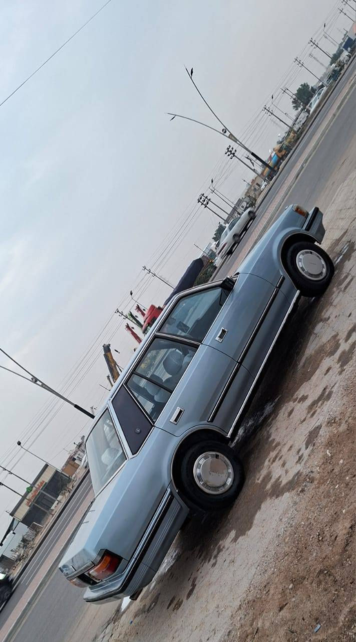 اخوان السلام عليكم 
سوبر موديل  85 
سياره جاهزه مجهزه من كلشي
محرك بلاد  كير عادي 
محرك وكير مكفولات
مكفوله من ضربه والمعجون 
بيها مكانات صبغ 
 حداديه أمامي وخلفي شرط طوبه
تبريد أمامي وخلفي وثلاجه كل شغال
كهربائيات كلها شغاله
طخم تاير كله جديد 
سياره كلها على البلاد
العنوان البصره الزبير 
السعر 85
 ***********
