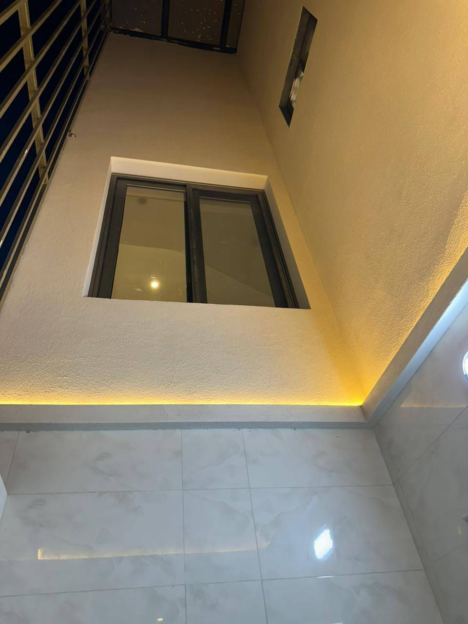 بيت طابقين للبيع ١٠٠م بالبوعيثة بالسلطان الثالث زيروا مامسكون بناء حديث وفول مواصفات
للاستفسار ...  ***********
