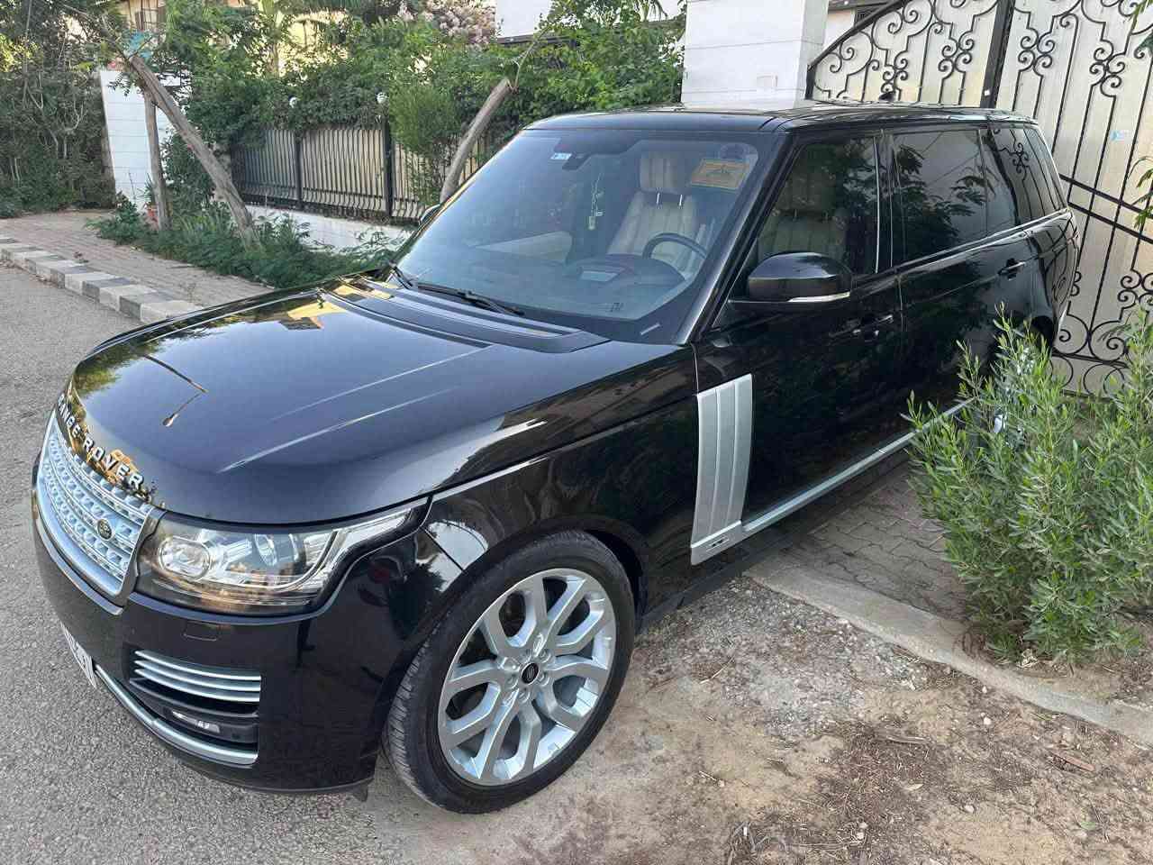 رانج روفر فوج
موديل ٢٠١٧
عداد ١٦٠ الف
فبريكه بل كامل
للتواصل 01004136380


**إذا كنت صاحب هذا الإعلان وتريد حذفه لأي سبب، رجاءا أرسل رسالة إلى الدعم الفني**