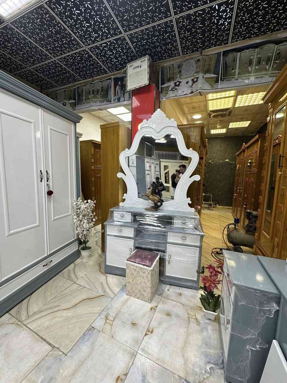 غرفه نجاره عراقيه 5بيبان  معمل ومعرض علي الفهداوي واتساب ***********
