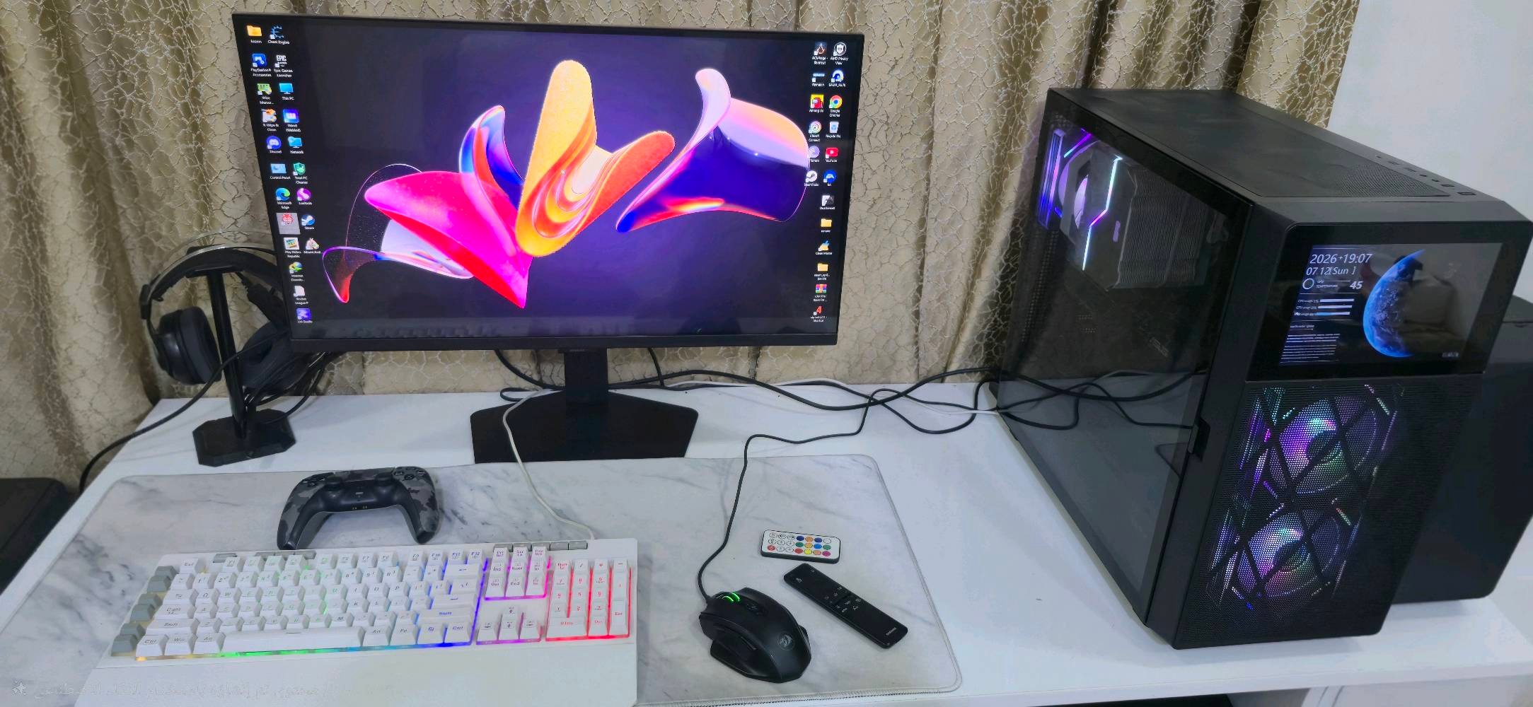 🚀 للبيع PC Gaming High-End 🚀
🔥 مواصفات قوية ومناسبة للألعاب والتصميم والمونتاج
🖥️ CPU: Intel Core i7-14700KF
🎮 GPU: ASUS RX 9070 XT 16GB
📡 Motherboard: ASUS TUF B760-PLUS WIFI
⚡ RAM: 16GB DDR5
💾 Storage: NVMe SSD 2TB
🔋 PSU: Thermalright 850W Gold
❄️ Cooler: AG620 Infinity
✨ Case: SAMA Gaming Case بشاشة مدمجة
✅ استعمال 6 أشهر فقط ✅ جميع الكراتين الأصلية موجودة ✅ حالة ممتازة جداً ✅ جاهز للتجربة والفحص
💰 سعر الكيس فقط: 2,500,000 دينار
━━━━━━━━━━━━━━━
🎁 السيت أب الكامل يشمل: 🖥️ PC Gaming 📺 شاشة Samsung 4K أصلية 🔌 UPS Online 1KV
💰 سعر السيت أب الكامل: 3,000,000 دينار
📍 بغداد 📩 المراسلة خاص للجادين فقط
🔥 جهاز مرتب ونظيف وما يحتاج أي ترقية أو صيانة. 🔥