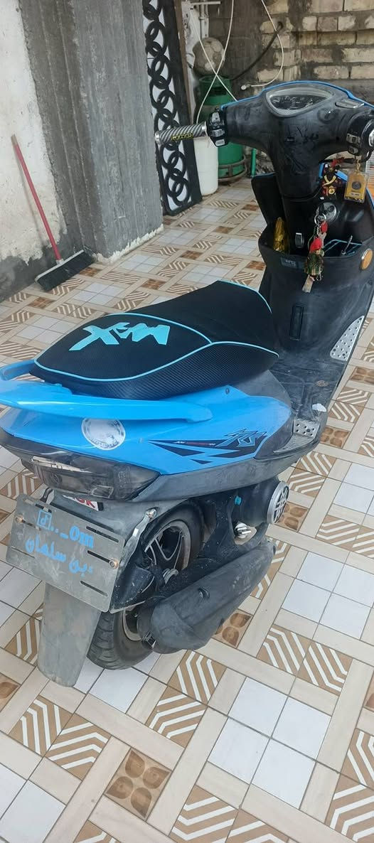 السلام عليكم كفرات لون سمائي للبيع كلهن ختم واحد ولا ليطه مكسوره ابيعهن هنه والسبايدر وغلاف الكشن كلهن ب٥٠ متوفر توصيل لكل العراق 
***********
