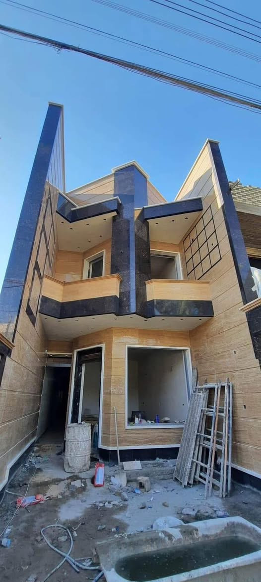 السلام عليكم
خلفة واجهات كافة مرمر حجر بورسلين فوم طلس 
ترميم منازل تسليم مفتاح شرط شغل درجة اولى 
مكاني بغداد حي الجهاد 
***********
