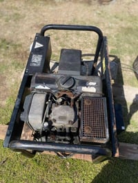 مولد سوبرا إيطالي 10 كيفي 40 أمبير 3 فيز  نضيفه كلش  جاهزه للشغل السعر...