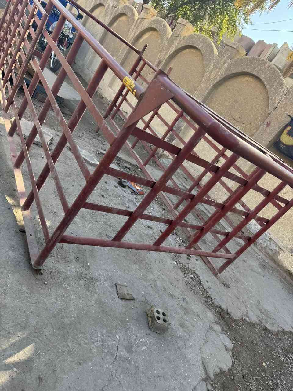 محجر مال كيا فحل بوري تفصال جديد بدون خياس السعر 450
العنوان بغداد البلديات الصحفيين 
الهاتف ***********
