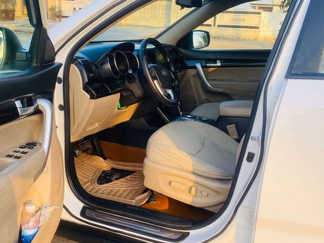 السلام عليكم
كيا سورنتو 2010مكفوله كفاله عامه كامله المواصفات  المكان الكوت مركز المدينه رقم بغداد انكليزي المحرك 6سلندر السعر 153
***********
