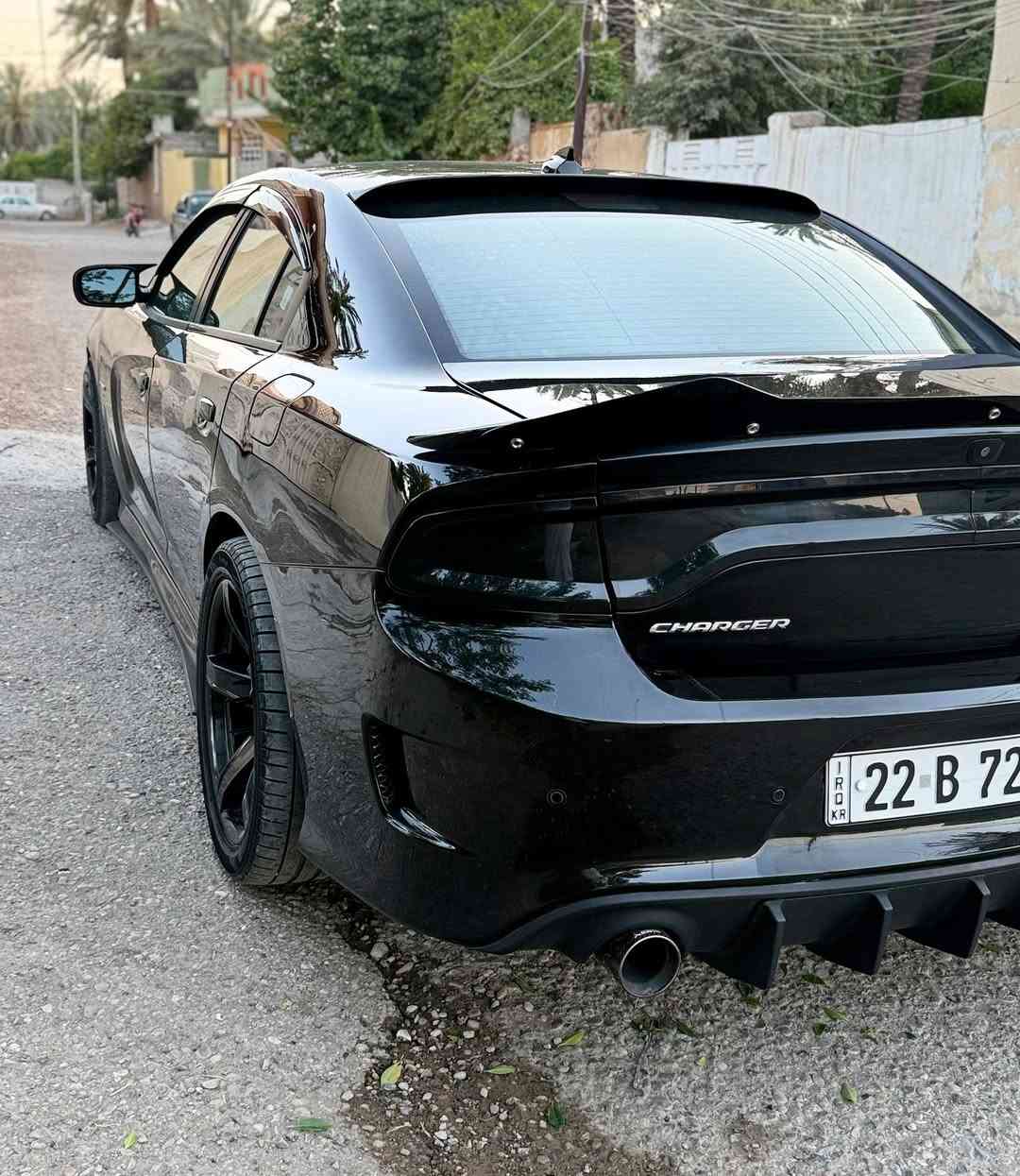 🔥 للبيع – دودج جارجر 2020 (هيمي 5.7) 🔥
✔️ فئة: Super Track Pack  
✔️ المحرك: 5.7L HEMI  
✔️ الحالة: السيارة جديدة بمعنى الكلمة (داخل وخارج) شرط     مابيهة نقص متصرف ع السيارة دينار
 ✔️السونار مرفق مع الصور

- رقم اربيل بأسمي تريد وكالة او تحويل
🔧 التفاصيل:
- ضرر جامرلغ + حافة الباب مبدل بلاد   (سطحي فقط)
- بدون أي ضرر داخلي  
- الايرباكات: سليمة 100%  
- المكينة والكير: مكفولات وبدون فتح  
- ماشية 65  الف ميل
💰 السعر: 225 (قابل للتفاوض)  

مكان السيارة ديالى المقدادية

📞 للتواصل: (***********)

