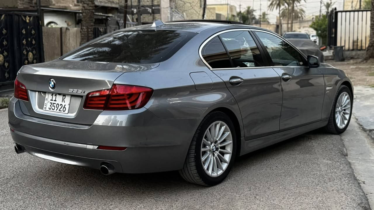 السلام عليكم
Bmw 535 i xdrive 2011
عداد المسافة 106.000 KM
مقود كهربائي مع تدفئة
مقاعد كهرباء مع تدفئه مع ميموري
لايت داينمك
شاشه كبيره
فتحة سقف
مثبت سرعه
السياره كل المواصفات بيها عدا ابواب شفط و    Head Up Display
السياره تقرير امريكا مياه امطار دخلت تشتغل بدون اي مشاكل
بدون صبغ حتى الدعاميات فقط بارد جدا بسيط بهلال الجاملغ الخلفي اليسار 
السياره ادامه كامله عليها ومناقصها شي
مكان السياره بغداد العامريه للاستفسار ***********
السعر 179$
