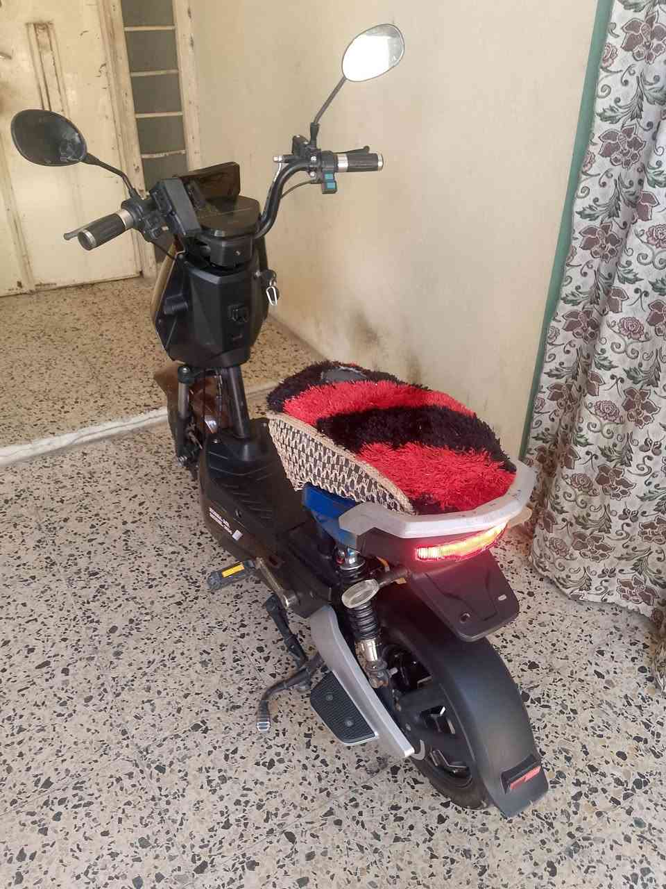 ماطور شحن بطارية وحده واكفة يحتاج بطارية وحده السعر 150بي مجال.
*********** بي واتساب.

***********
