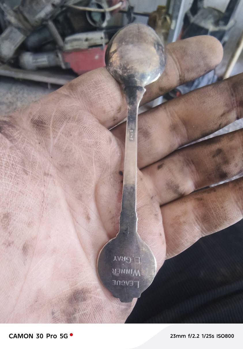 انتيكات واعتقد فضه بيهم  مامتاكد منهم


**إذا كنت صاحب هذا الإعلان وتريد حذفه لأي سبب، رجاءا أرسل رسالة إلى الدعم الفني**