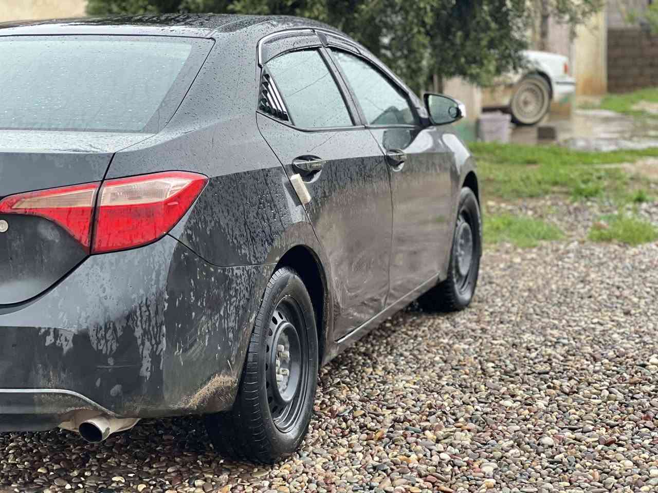 سلام عليكم
كورلا موديل 2018
سنويه جديده
بيها مكانات صبغ
محرك كير جدد
صدر امامي وخلفي جيد
سعرها. 118
مرواوس ابسوناتا بعد احسن
***********
***********
